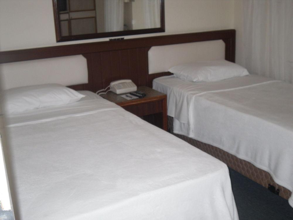 Hotel Cha Prime Curitiba Esterno foto
