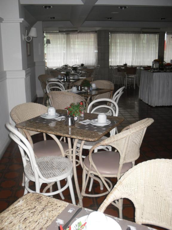 Hotel Cha Prime Curitiba Esterno foto